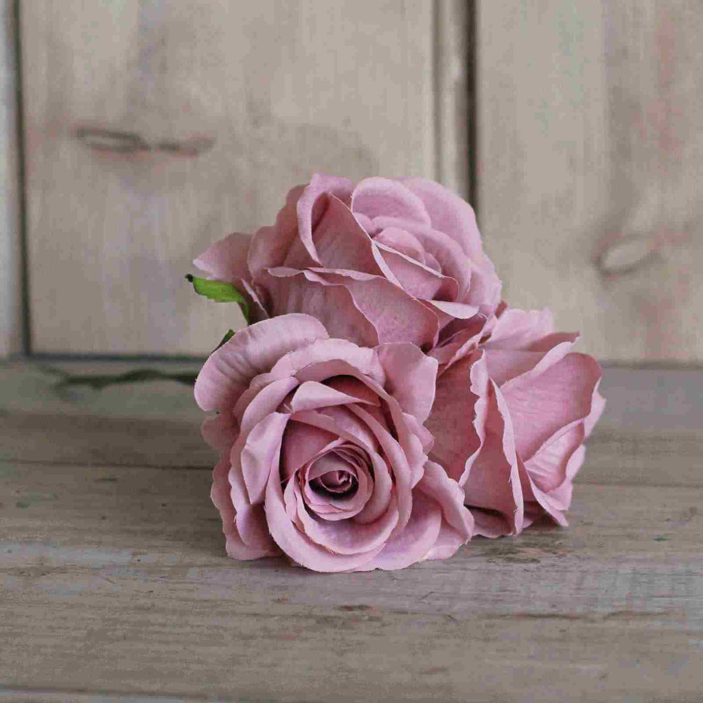 Silk flowers - bunch of pink roses