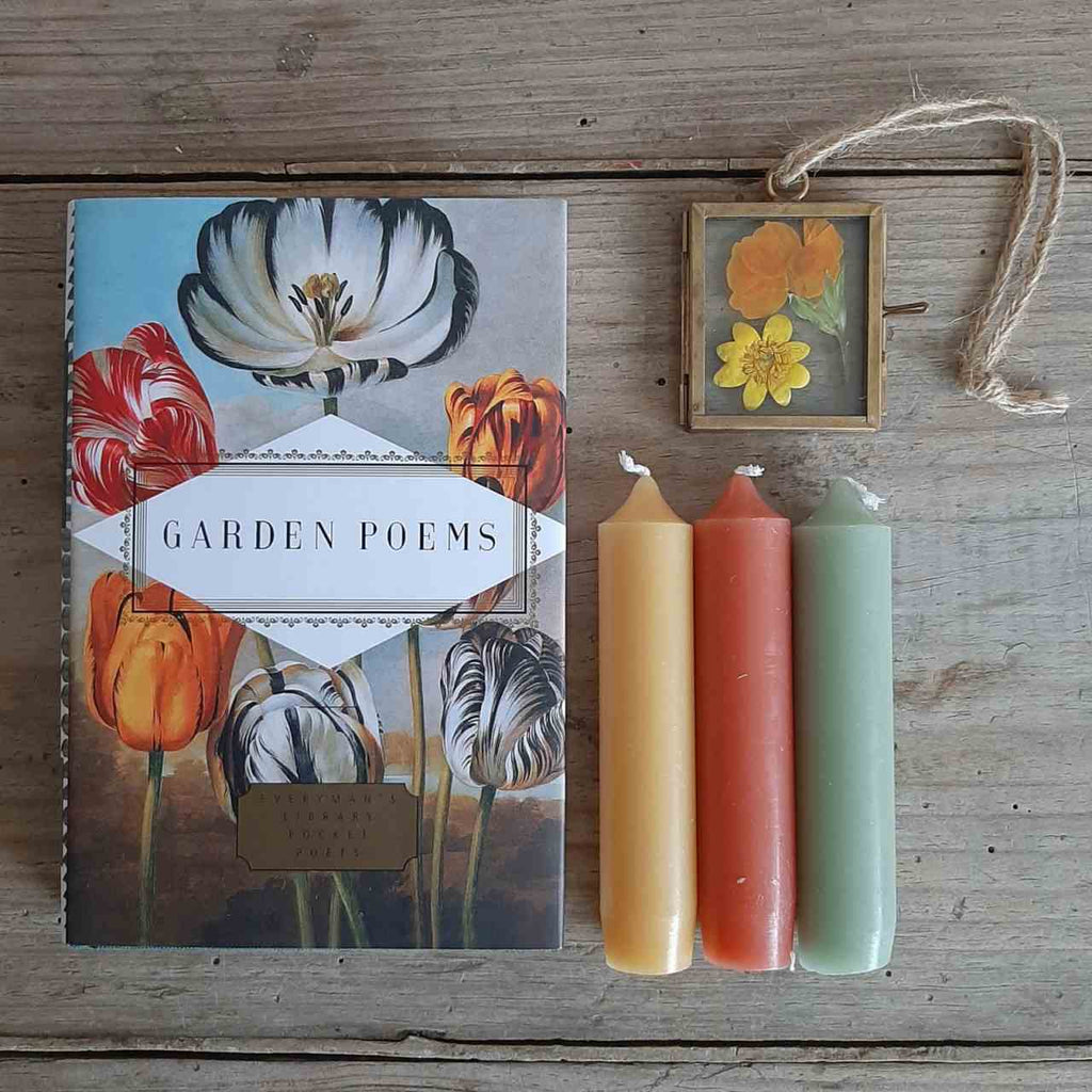 Gift box - Garden Poems