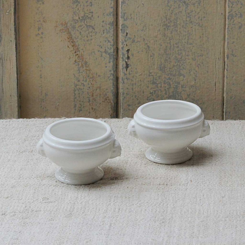 Small ceramic pot bowl