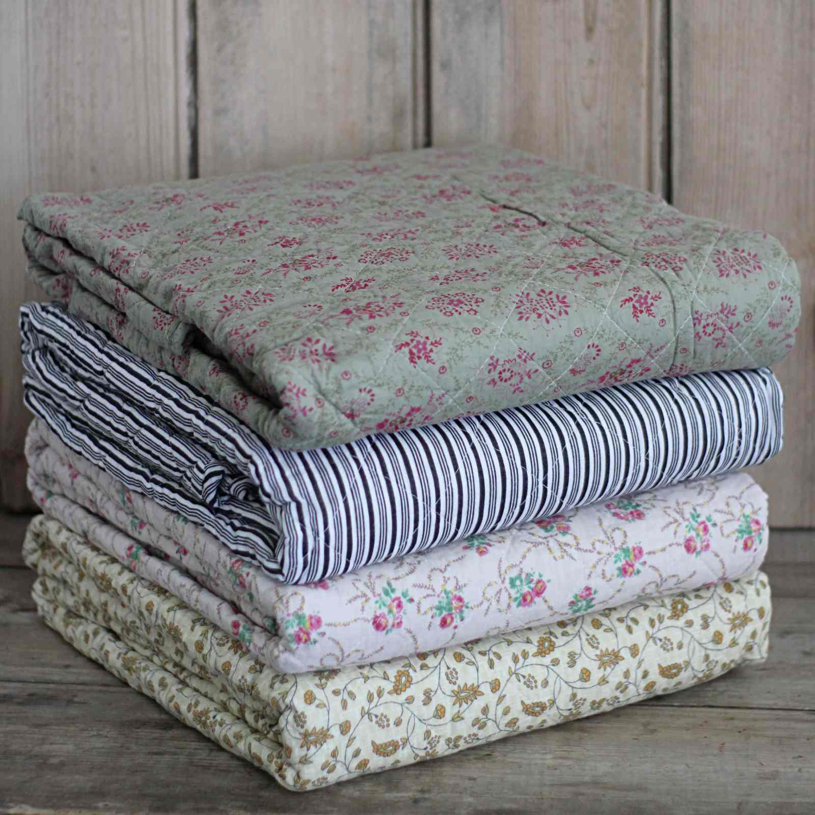 Quilted bedspread with different patterns