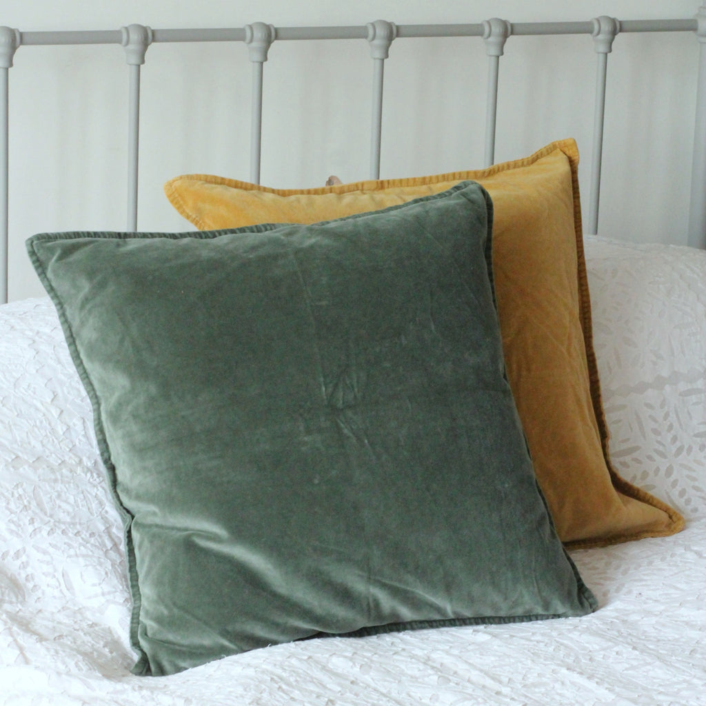 velvet cushion - dark sage